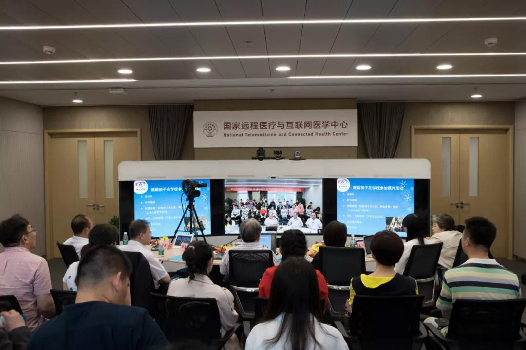 医师培训班在京成功举办，东方启音自闭症国际专家现场授课